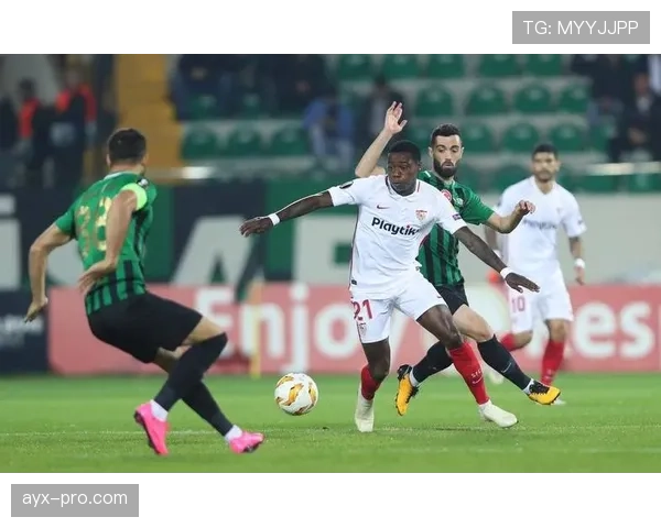 西甲防线告急!失球最多球队竟成焦点,漏洞频现引关注 西甲防线告急!失球最多球队竟成焦点,漏洞频现引关注