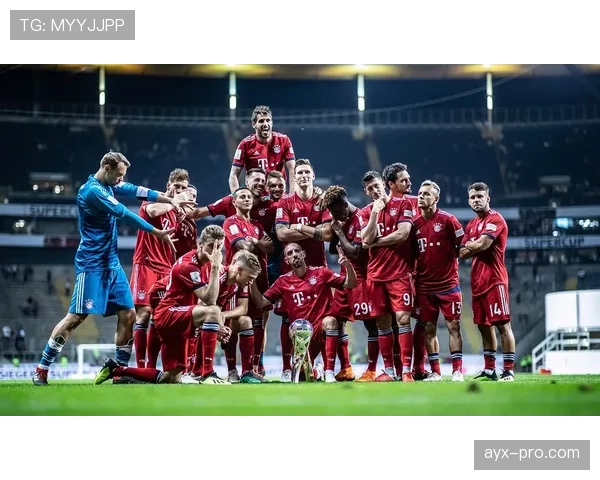 德甲新赛季阵容深度解析：强队战术博弈与争冠格局前瞻