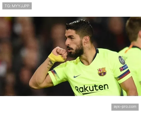 苏亚雷斯巴萨巅峰岁月：梅西最佳拍档共铸传奇时刻