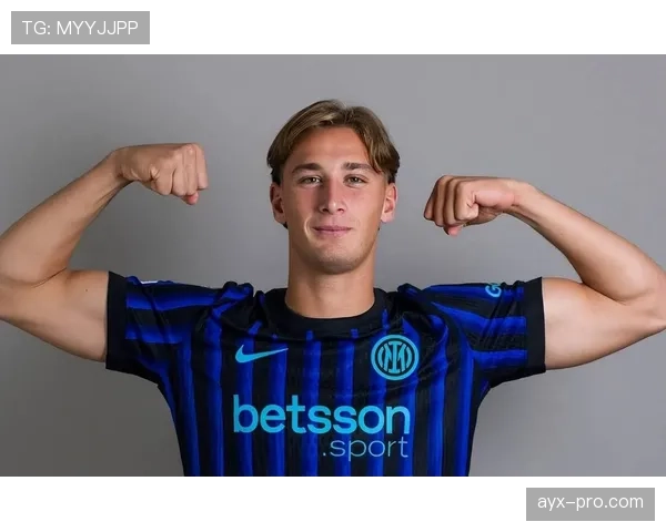 国米队友盛赞劳塔罗：不仅是顶级前锋，更是球队的精神领袖